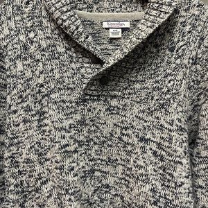 Kitestings 8-10 sweater. Warm and soft.